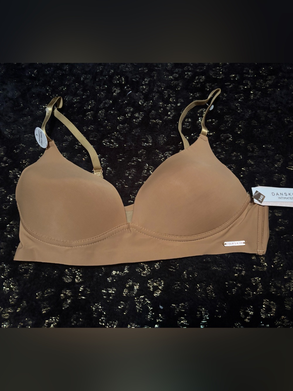 NWT Danskin Nude Wire Free Comfort T-Shirt Bra